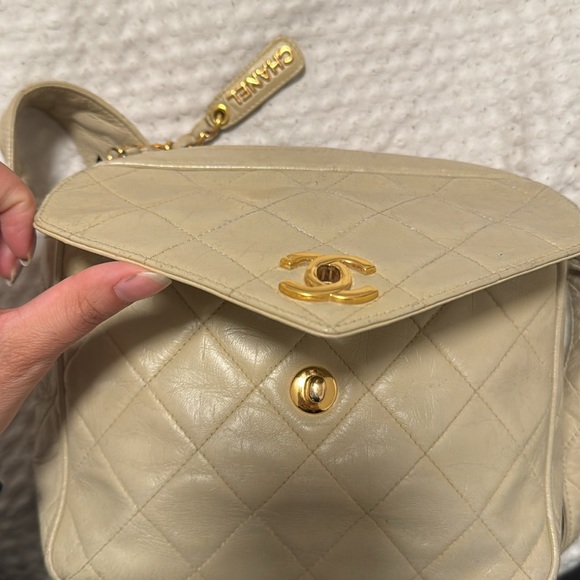 Vintage Chanel bag - Picture 10 of 16
